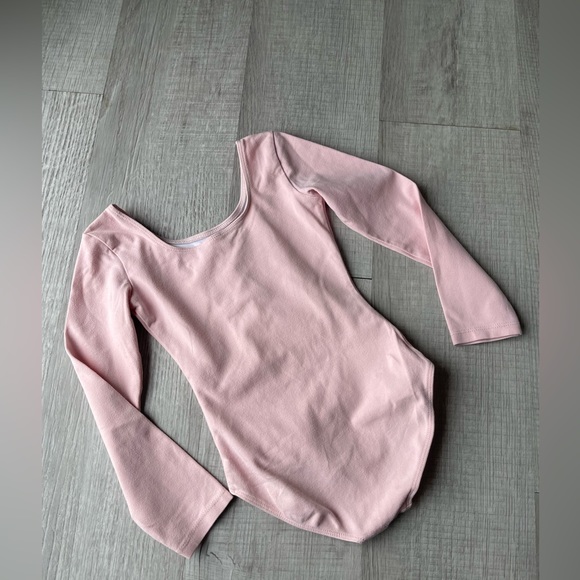 Bloch | One Pieces | Bloch Pink Long Sleeved Dance Leotard Size 45 ...